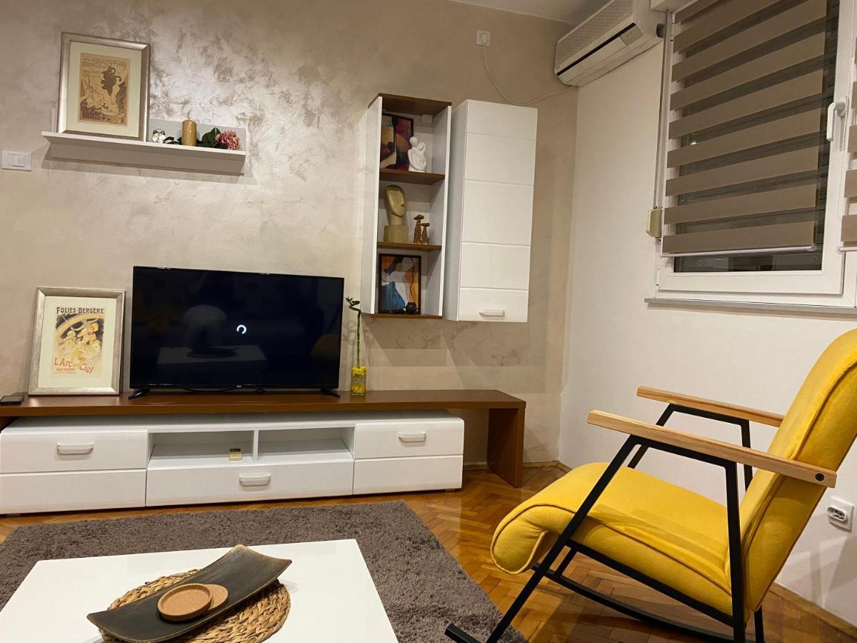 Martina Lux Apartamento Belgrado Exterior foto