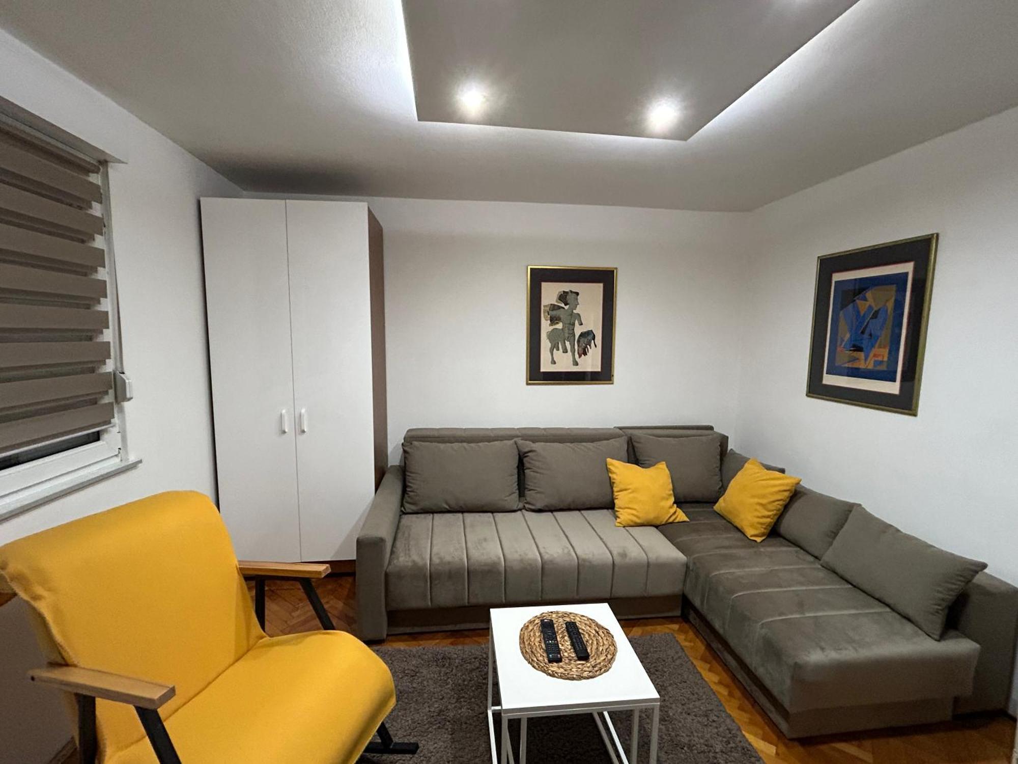 Martina Lux Apartamento Belgrado Exterior foto